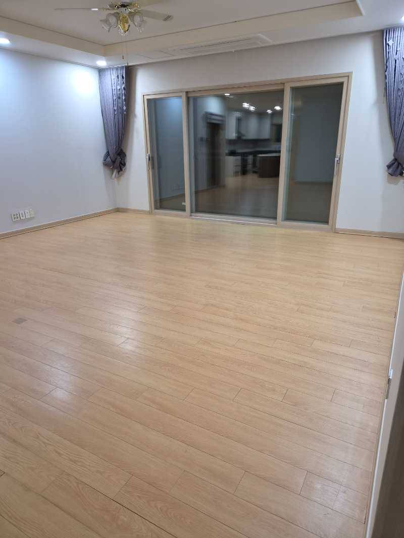 Apple Villa Move-Out Cleaning in Pyeongtaek